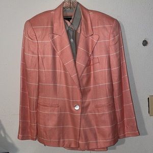 Linda Allard Ellen Tracy Suit